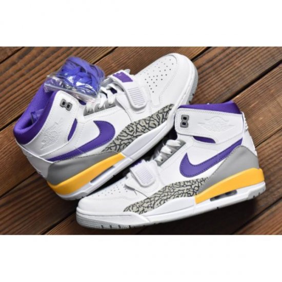 Nike Air Jordan Legacy 312 